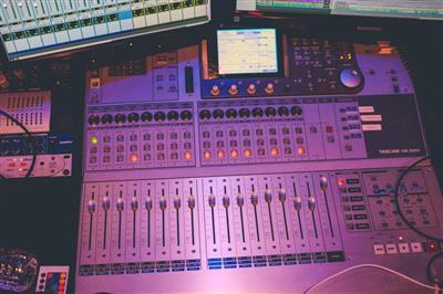Diritti connessi: condanna Rtl 102.5
