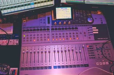 Diritti connessi: condanna Rtl 102.5