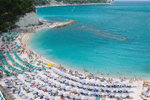 Stabilimenti balneari: l'evasione dei diritti musicali supera il 90%